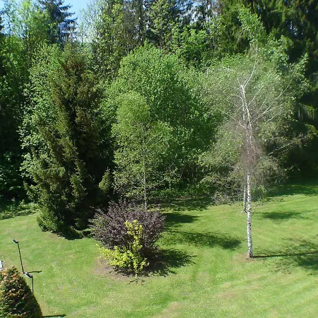 Avec Piscine Et Parking, Animaux Admis - Fr-1-629-92 *